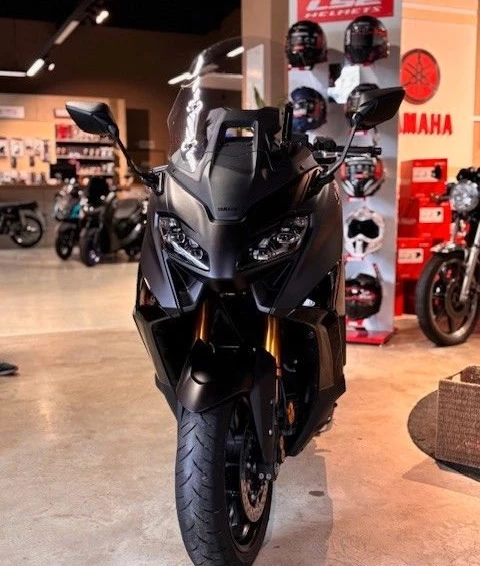 Angebot Yamaha TMAX 560 Tech Max Bild 2: Angebot Yamaha TMAX 560 Tech Max