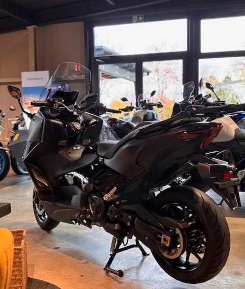 Angebot Yamaha TMAX 560 Tech Max Bild 6: Angebot Yamaha TMAX 560 Tech Max