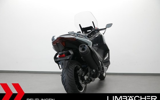 Gebrauchtmotorrad Yamaha TMAX 560 Tech Max - Bild 4