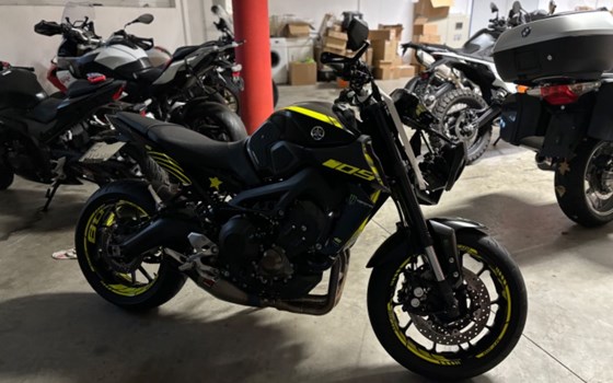 Gebrauchtmotorrad Yamaha MT-09 - Bild 3