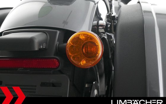 Gebrauchtmotorrad Harley-Davidson Softail Sport Glide FLSB - Bild 18