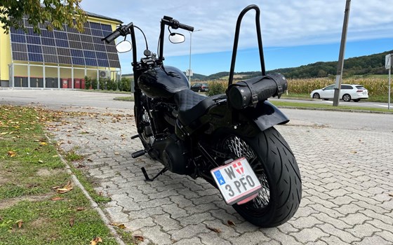 Gebrauchtmotorrad Harley-Davidson Softail Street Bob FXBB - Bild 7 Gebrauchtmotorrad Harley-Davidson Softail Street Bob FXBB - Bild 7