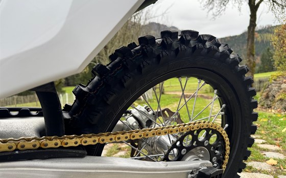 Gebrauchtmotorrad Husqvarna FC 450 - Bild 6 Gebrauchtmotorrad Husqvarna FC 450 - Bild 6