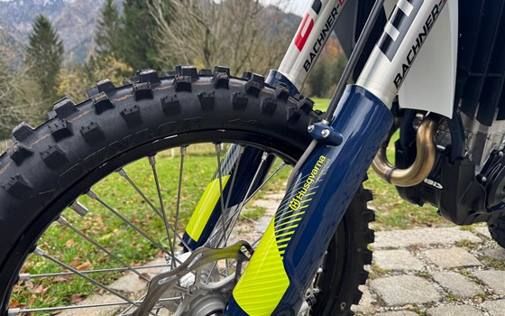 Gebrauchtmotorrad Husqvarna FC 450 - Bild 7 Gebrauchtmotorrad Husqvarna FC 450 - Bild 7