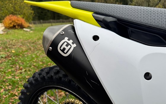 Gebrauchtmotorrad Husqvarna FC 450 - Bild 8 Gebrauchtmotorrad Husqvarna FC 450 - Bild 8