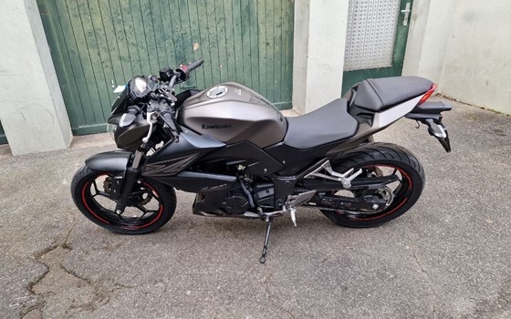 Motorrad Occasion Kawasaki Z 300 - Bild 2