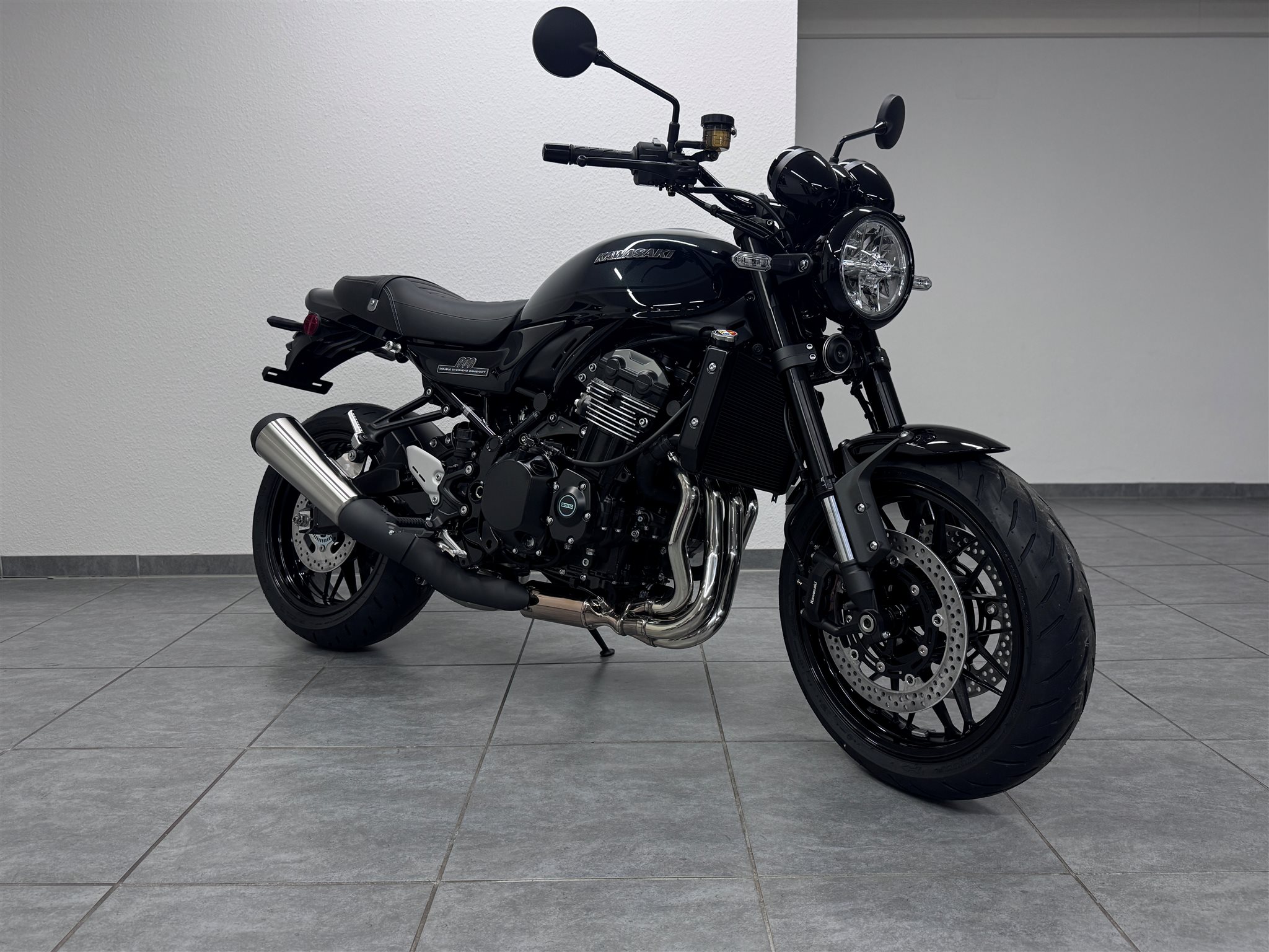 Kawasaki Z900 RS<br />BLACK BALL EDITION