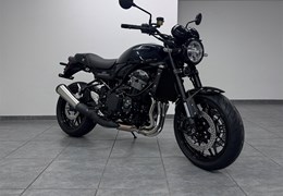 Neumotorrad Kawasaki Z900 RS