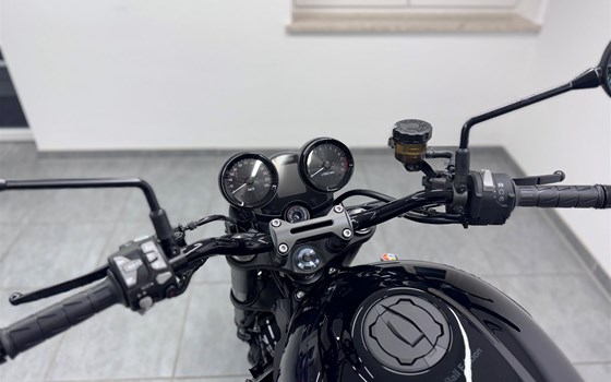 Neufahrzeug Kawasaki Z900 RS - Bild 8