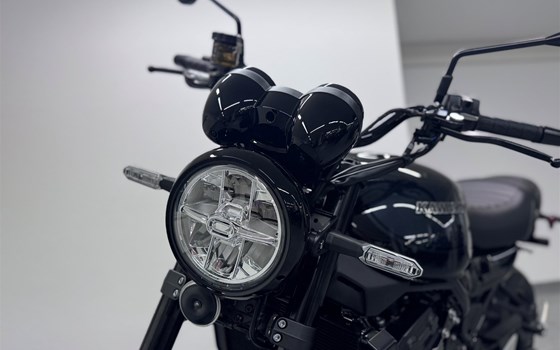 Neufahrzeug Kawasaki Z900 RS - Bild 9
