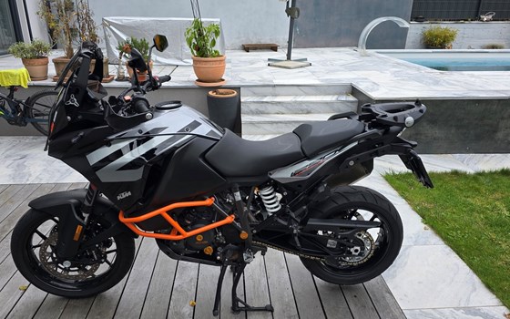 Gebrauchtmotorrad KTM 1290 Super Adventure S - Bild 2 Gebrauchtmotorrad KTM 1290 Super Adventure S - Bild 2