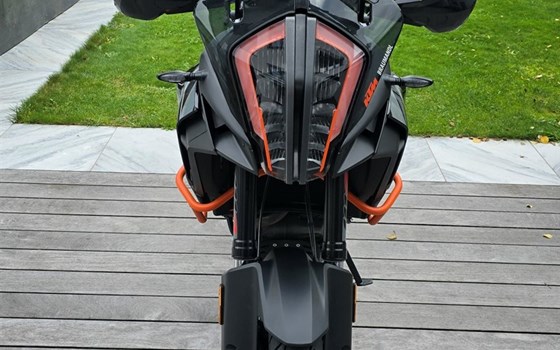 Gebrauchtmotorrad KTM 1290 Super Adventure S - Bild 4 Gebrauchtmotorrad KTM 1290 Super Adventure S - Bild 4