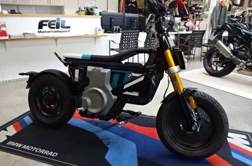 BMW CE 02 4kW
