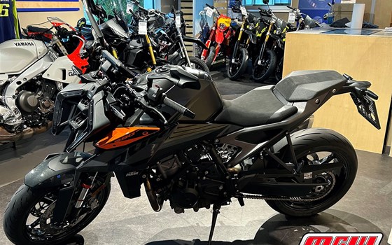 Neufahrzeug KTM 990 Duke - Bild 1 Neufahrzeug KTM 990 Duke - Bild 1