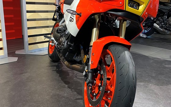 Neufahrzeug Yamaha XSR900 GP - Bild 2 Neufahrzeug Yamaha XSR900 GP - Bild 2