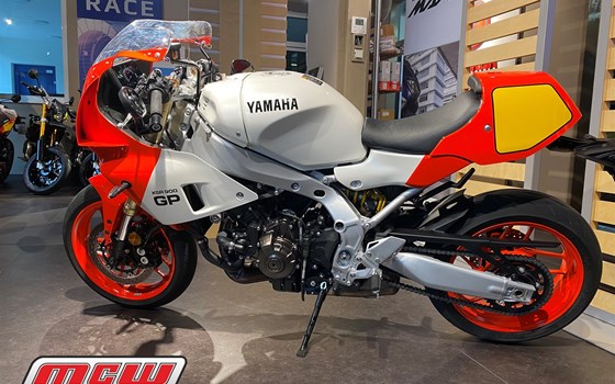 Neufahrzeug Yamaha XSR900 GP - Bild 3 Neufahrzeug Yamaha XSR900 GP - Bild 3
