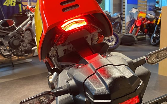 Neufahrzeug Yamaha XSR900 GP - Bild 7 Neufahrzeug Yamaha XSR900 GP - Bild 7