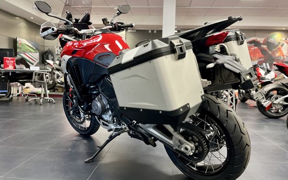 Gebrauchtmotorrad Ducati Multistrada V4 Rally - Bild 6