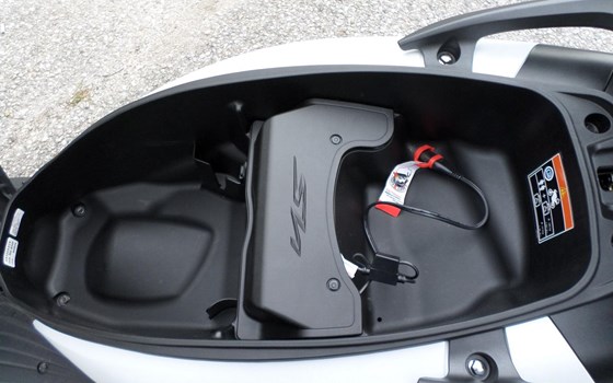 Gebrauchtmotorrad Honda SH125i - Bild 11