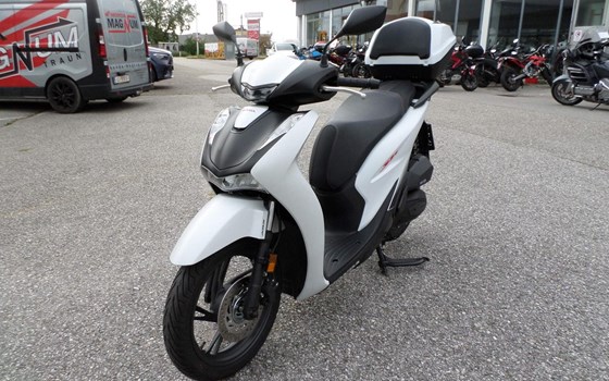 Gebrauchtmotorrad Honda SH125i - Bild 7 Gebrauchtmotorrad Honda SH125i - Bild 7