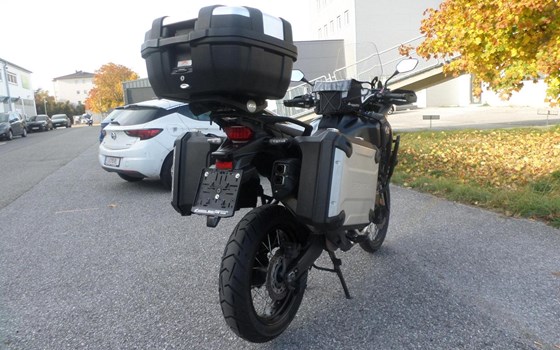 Gebrauchtmotorrad Honda CRF1000L Africa Twin DCT - Bild 3 Gebrauchtmotorrad Honda CRF1000L Africa Twin DCT - Bild 3