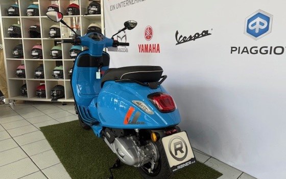 Gebrauchtmotorrad Vespa Sprint 50 2T - Bild 3 Gebrauchtmotorrad Vespa Sprint 50 2T - Bild 3