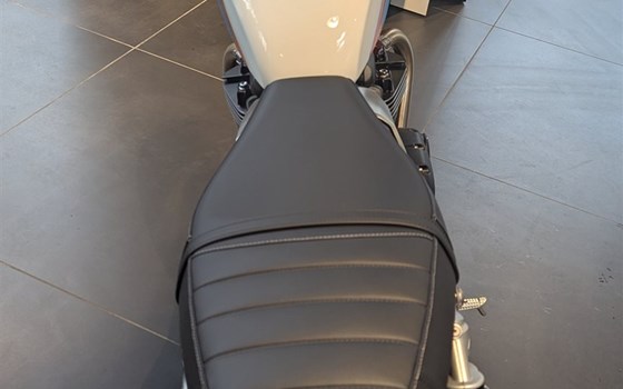 Neufahrzeug Triumph Speed Twin 900 - Bild 2