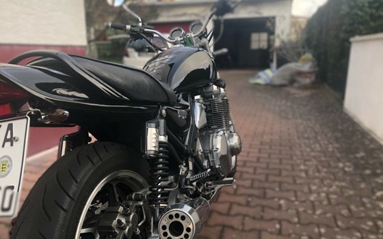 Gebrauchtmotorrad Kawasaki Zephyr 1100 - Bild 2