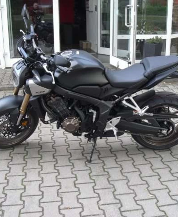 Honda CB650R E-Clutch