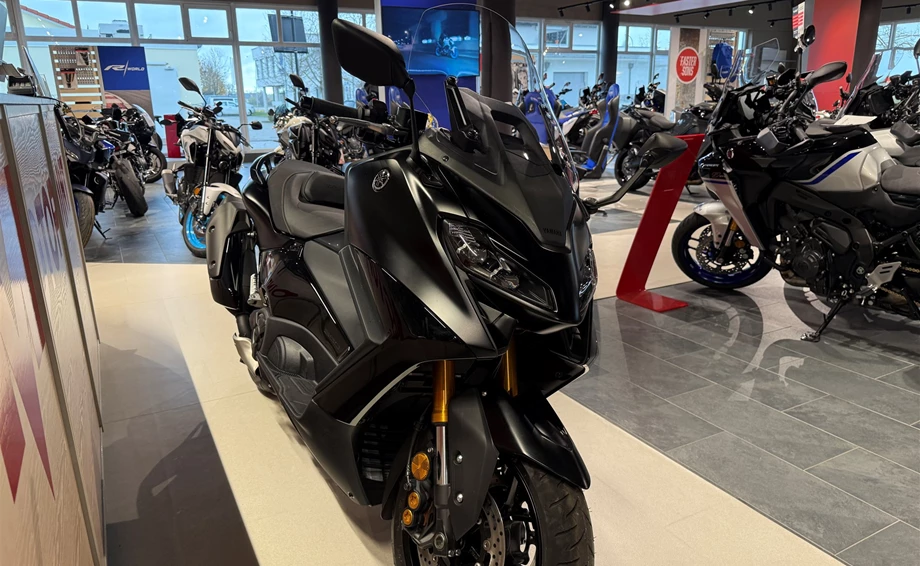 Angebot Yamaha TMAX 560 Tech Max Bild 4: Angebot Yamaha TMAX 560 Tech Max