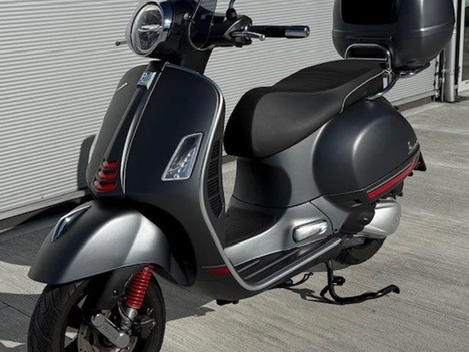 Angebot Vespa GTS 300 hpe Super Sport Bild 5: Angebot Vespa GTS 300 hpe Super Sport