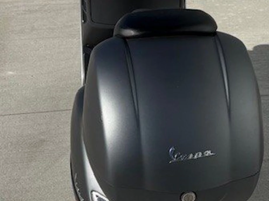 Angebot Vespa GTS 300 hpe Super Sport Bild 7: Angebot Vespa GTS 300 hpe Super Sport