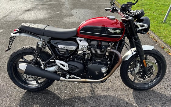Gebrauchtmotorrad Triumph Speed Twin 1200 - Bild 4
