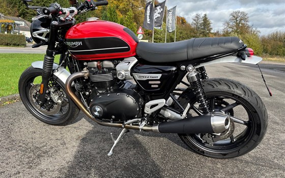 Gebrauchtmotorrad Triumph Speed Twin 1200 - Bild 5