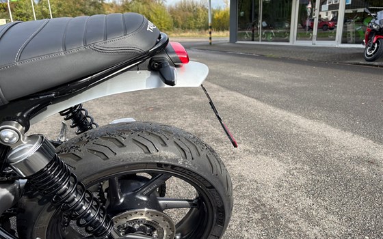 Gebrauchtmotorrad Triumph Speed Twin 1200 - Bild 8