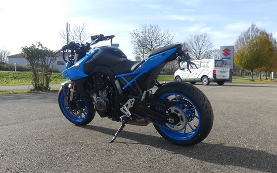 Gebrauchtmotorrad Suzuki GSX-8S - Bild 4