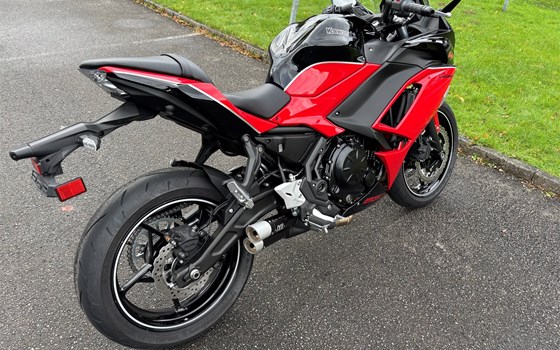 Gebrauchtmotorrad Kawasaki Ninja 650 40th Anniversary - Bild 6