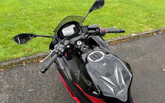 Gebrauchtmotorrad Kawasaki Ninja 650 40th Anniversary - Bild 5