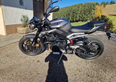 Gebrauchte Gebrauchte