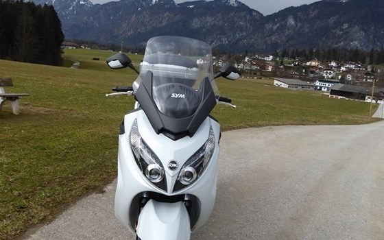 Gebrauchtmotorrad Sym MaxSym 600i - Bild 3