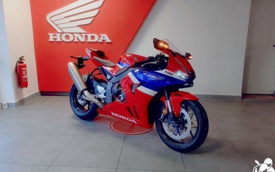 Neufahrzeug Honda CBR1000RR-R Fireblade - Bild 1