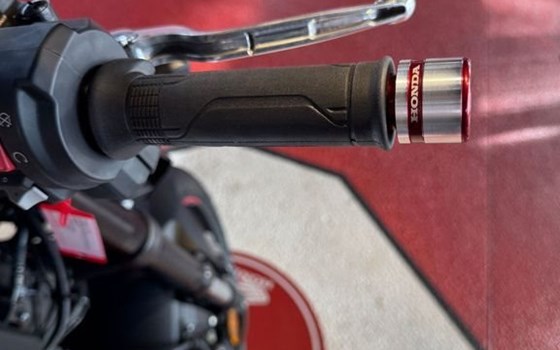 Neufahrzeug Honda CB750 Hornet - Bild 11