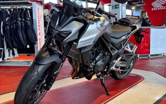 Neufahrzeug Honda CB750 Hornet - Bild 9