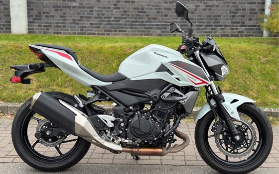 Gebrauchtmotorrad Kawasaki Z 400 - Bild 1
