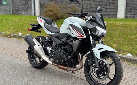 Gebrauchtmotorrad Kawasaki Z 400 - Bild 2