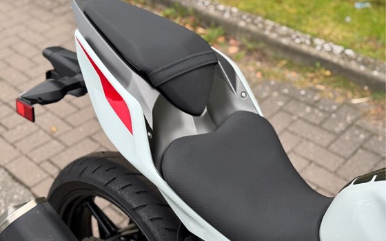 Gebrauchtmotorrad Kawasaki Z 400 - Bild 9