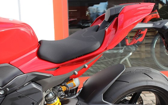 Gebrauchtmotorrad Ducati Streetfighter V4 S - Bild 13