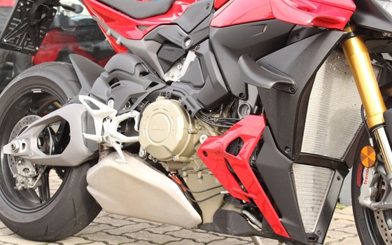 Gebrauchtmotorrad Ducati Streetfighter V4 S - Bild 8