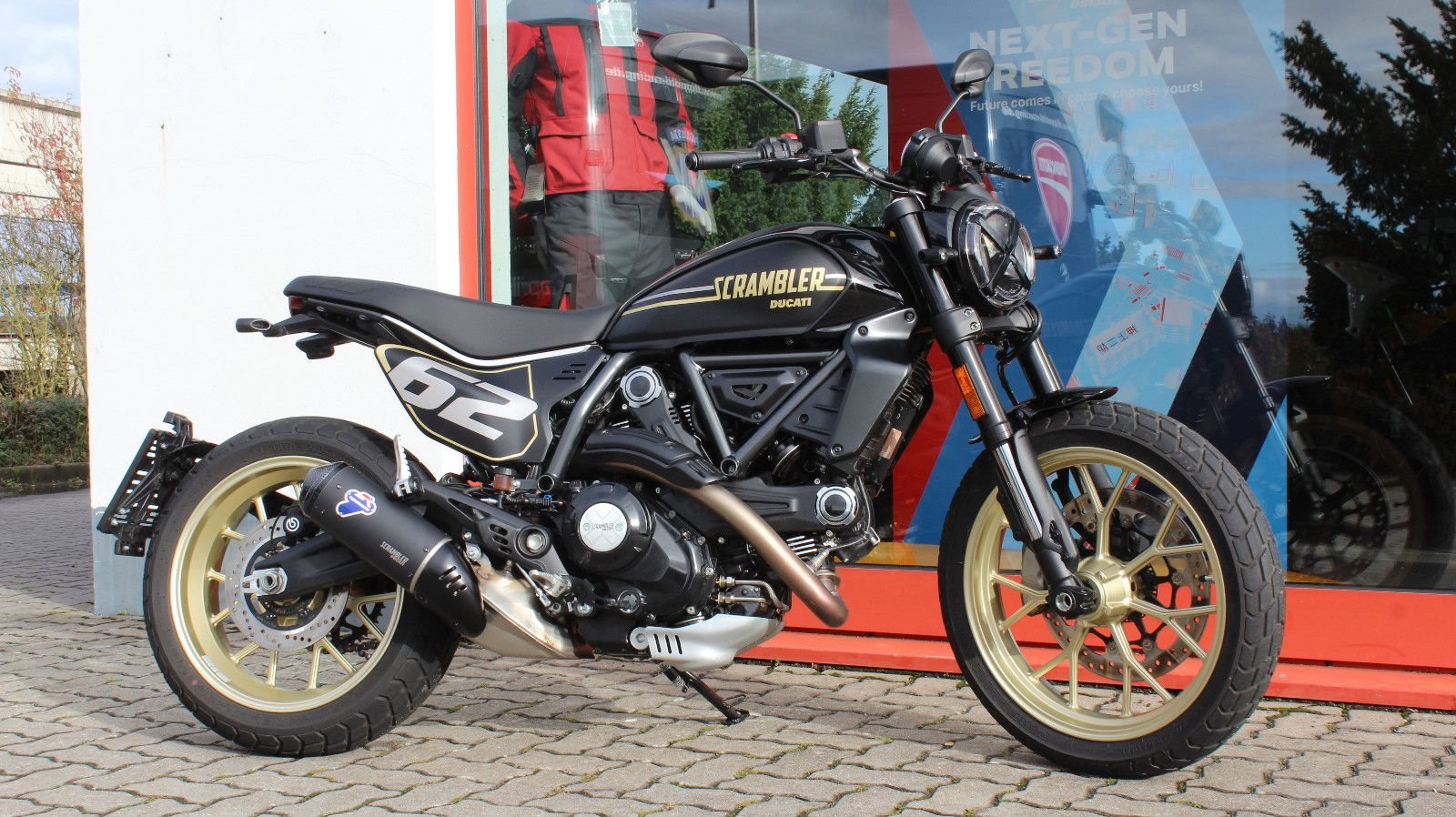 Ducati Scrambler Full Throttle