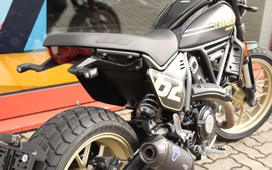 Gebrauchtmotorrad Ducati Scrambler Full Throttle - Bild 11
